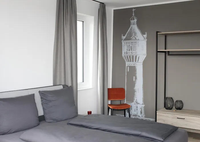 Exklusives Wohnen Im Historischen Wasserturm Dem Highlight Von We317 ديلتزش